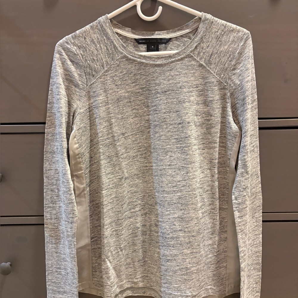 Marc by Marc Jacobs Linen/Silk Gray Long Sleeve Top